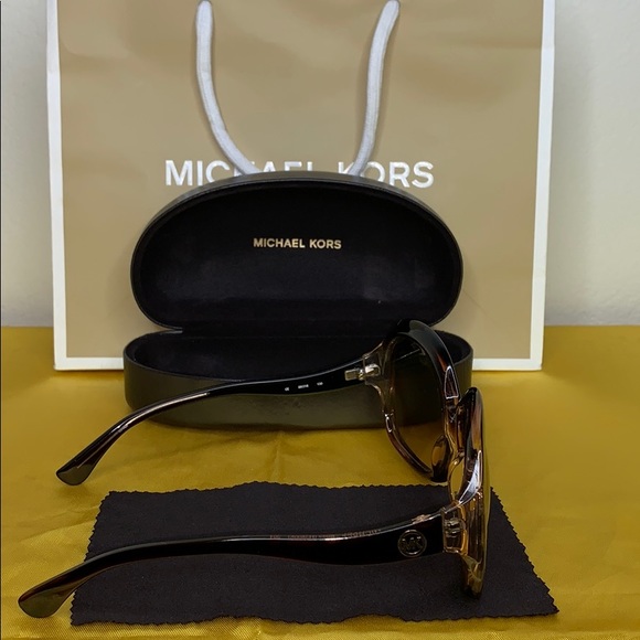 AUTHENTIC MICHAEL KORS SUNGLASSES - Picture 3 of 8